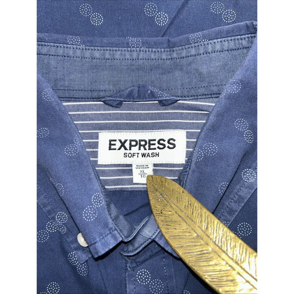 Men’s XL Express Soft Wash Blue Long Sleeve Shirt White Circle Details - Picture 6 of 6